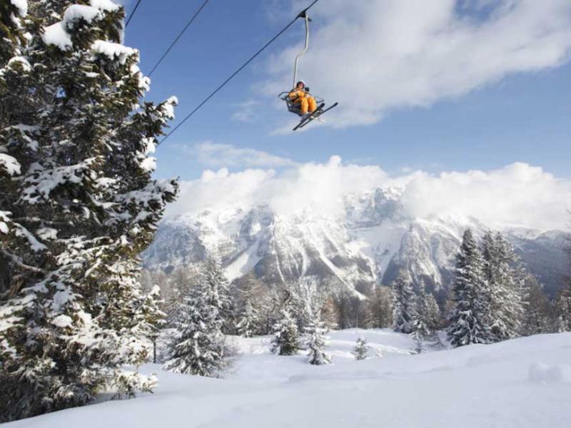 sciare-nelle-dolomiti-di-brenta